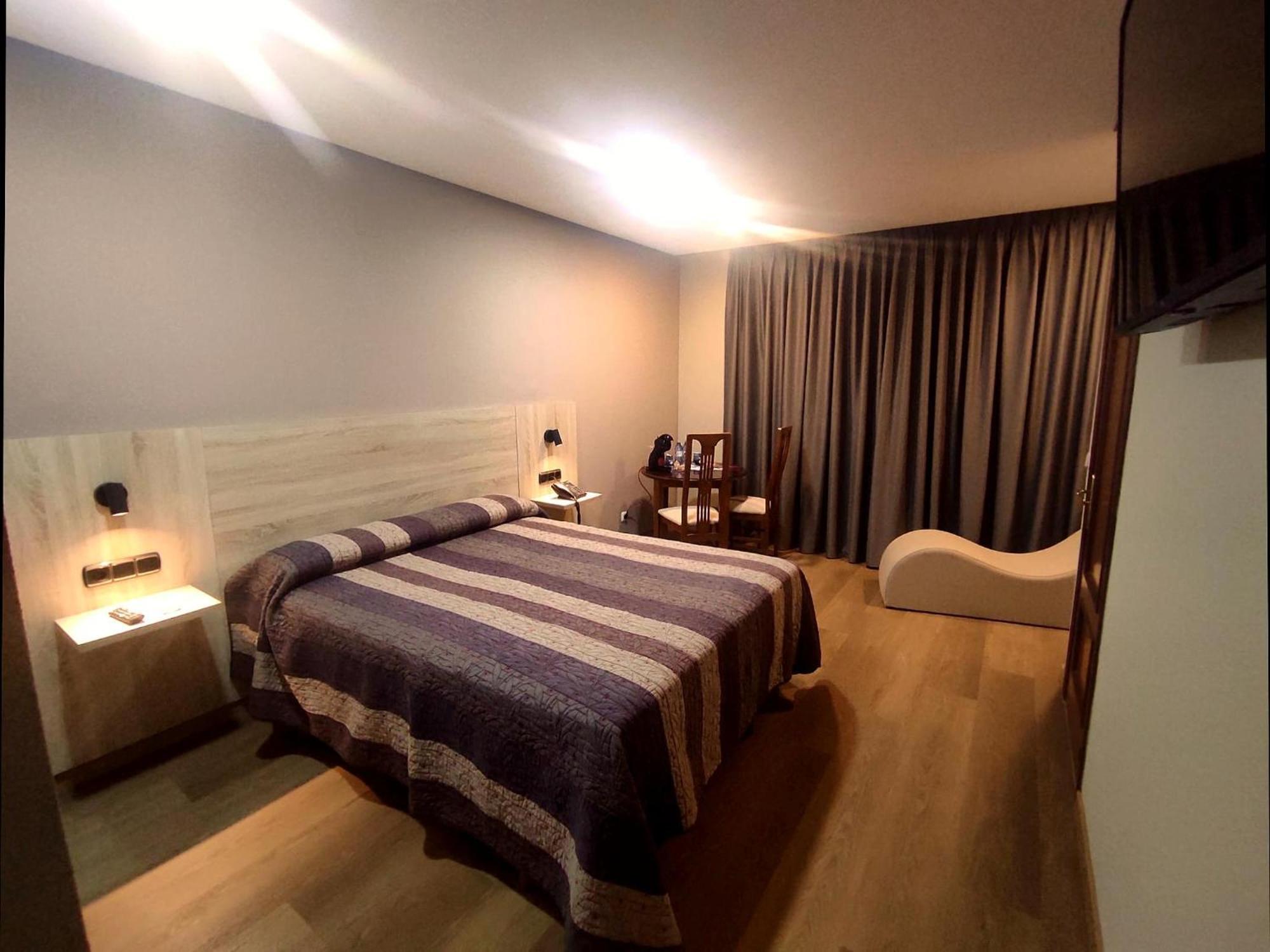 Llanera  Motel Latino מראה חיצוני תמונה